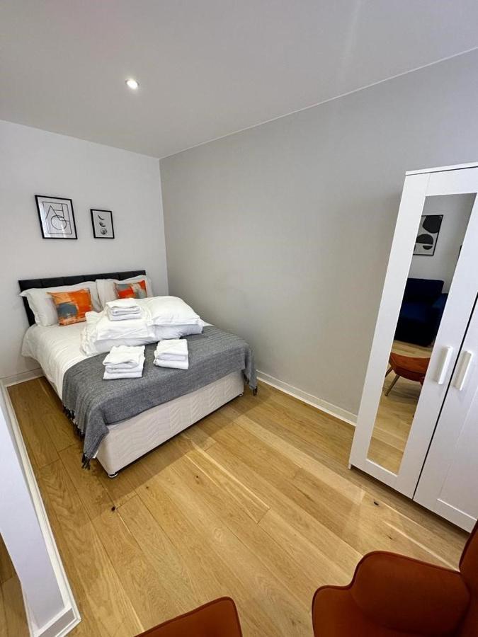 2A Soho Studios By Indigo Flats Sleeps 4 ลอนดอน ภายนอก รูปภาพ